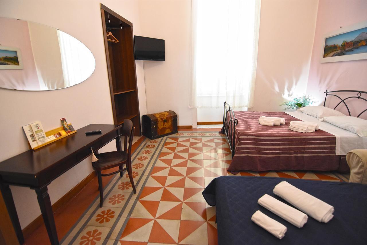 Sunrise B&B Napoli Bagian luar foto