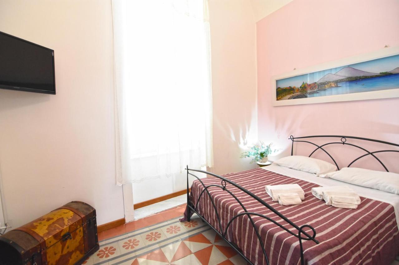 Sunrise B&B Napoli Bagian luar foto