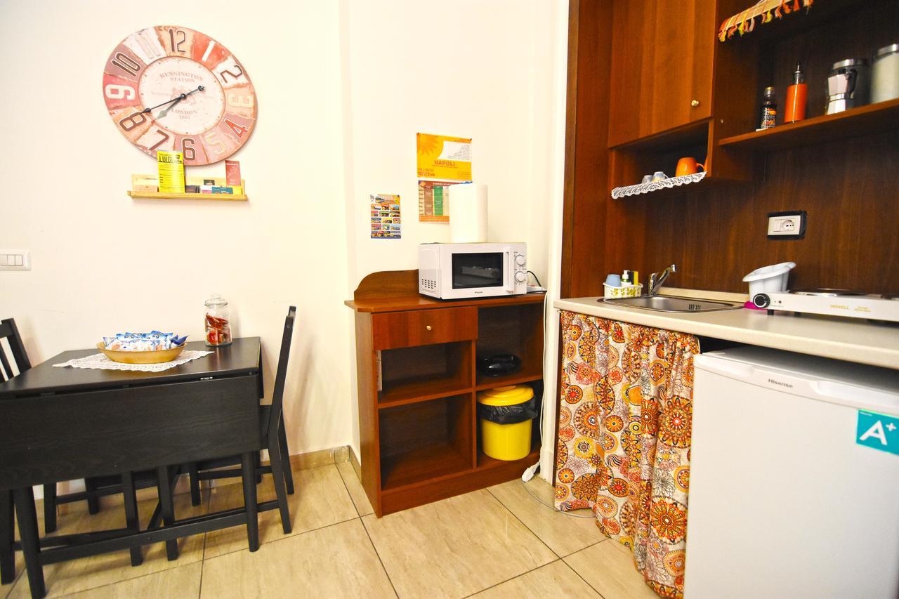 Sunrise B&B Napoli Bagian luar foto