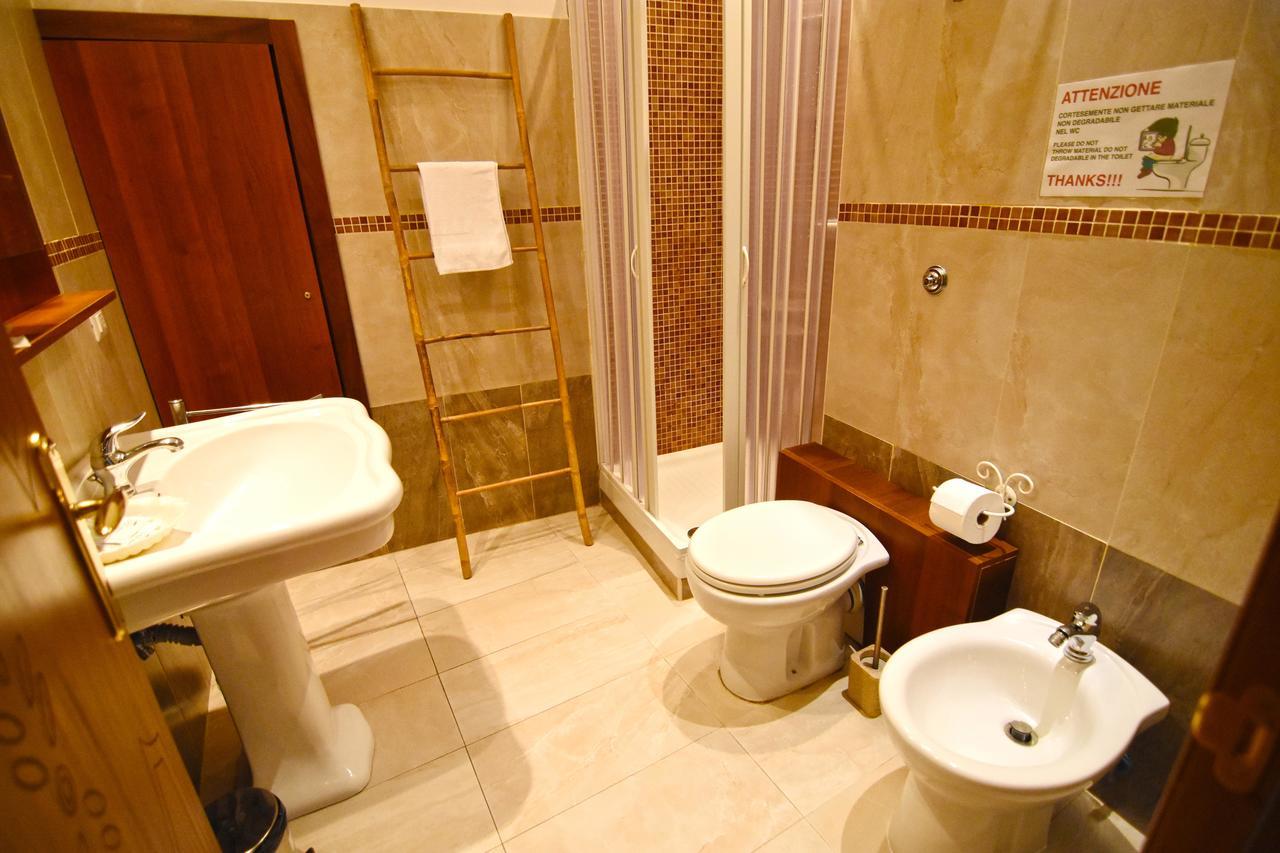 Sunrise B&B Napoli Bagian luar foto